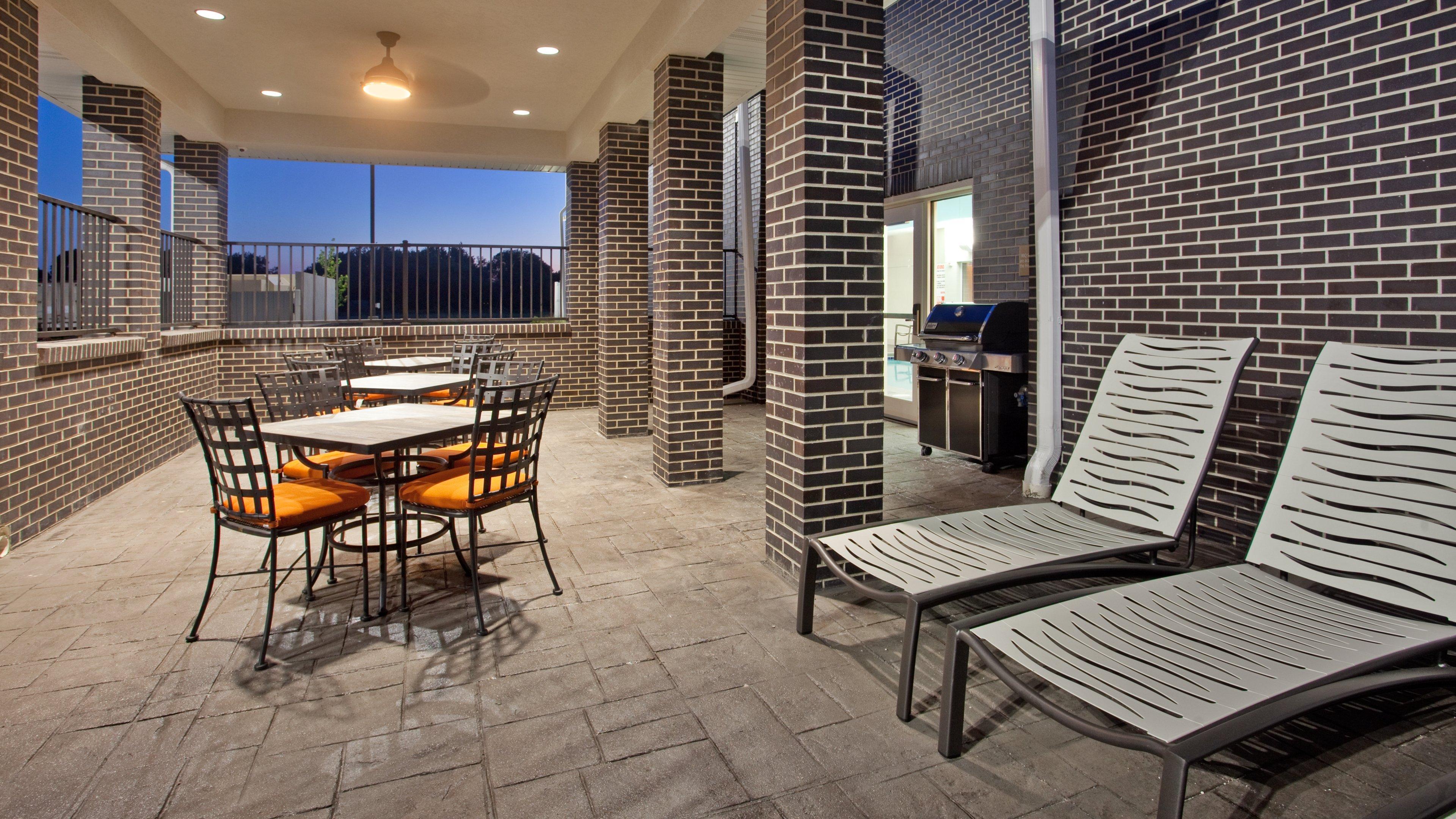 Candlewood Suites Kearney By Ihg Exterior photo